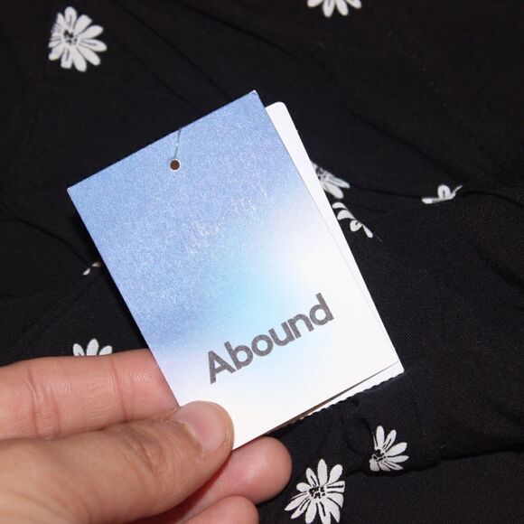 NWT Abound  Black Short Sleeve Skater Mini Dress Women Size Small - Picture 13 of 13